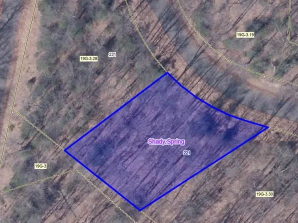 221 Windsor Ln, Daniels, WV 25832