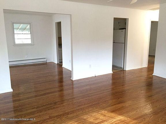 3rd image of 120 Westbrook Dr