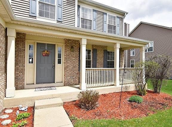 5th image of 2545 Moutray Ln