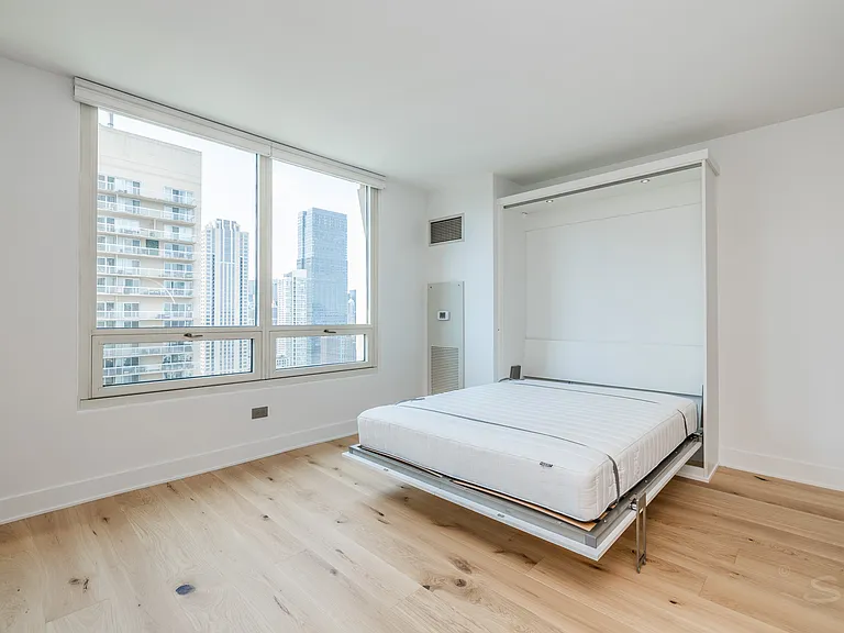 33 W Ontario St #31D — Photo 34