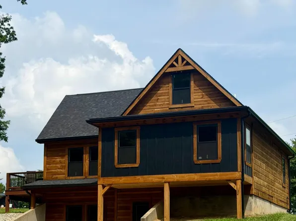 9573 Lewis Dr, Vevay, IN 47043