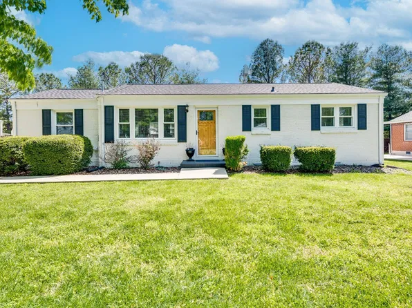 202 Avondale Dr, Franklin, TN 37064