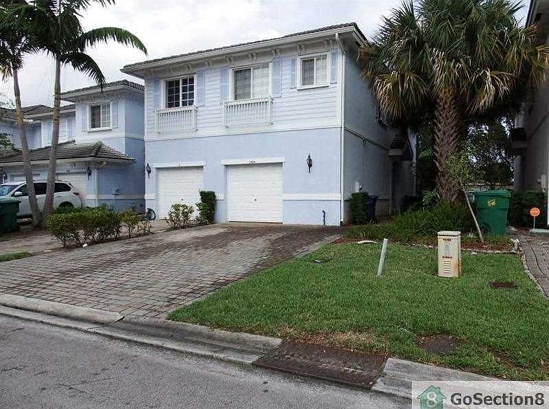 2nd image of 1424 NW 34th Way #1424