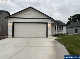 497 SE Fowler St, Dallas, OR 97338