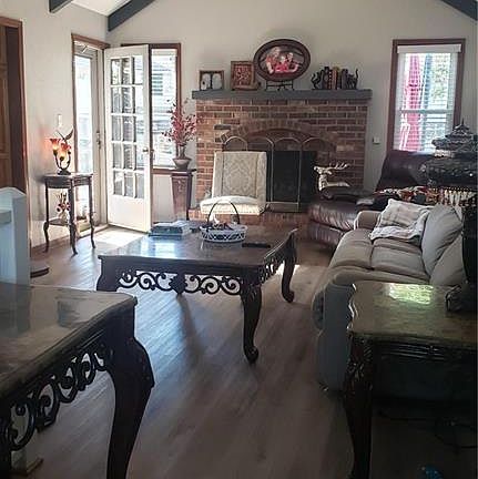 2nd image of 508 NW Brock Cir