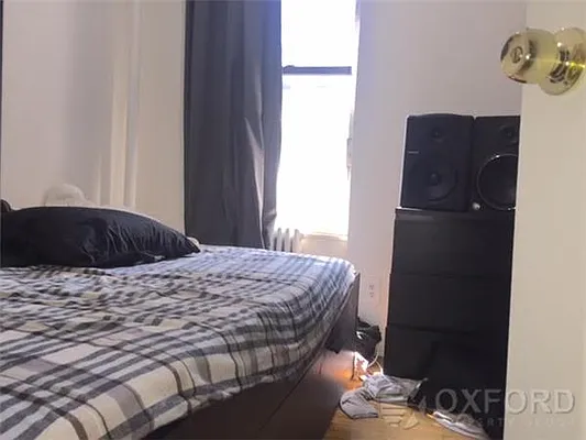 Rented by Oxford Property Group | media 38