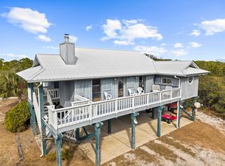 8877 Dolphin Ln, Gulf Shores, AL 36542