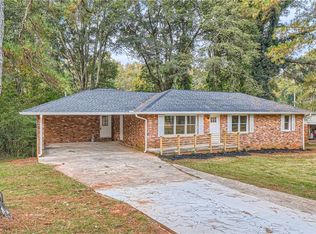 2915 Thompson Cir, Decatur, GA 30034