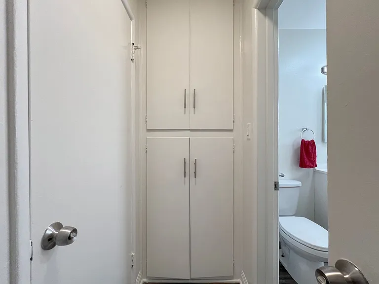 2515 Olive Ave — Photo 6