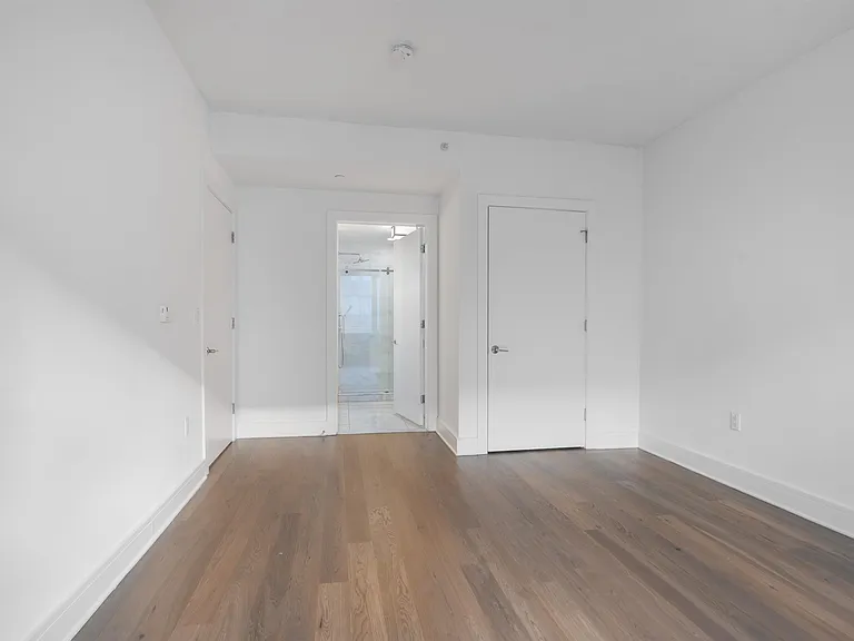 9 Avenue At Port Imperial #921 — Photo 19
