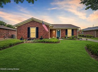 10902 Marbado Ct, Louisville, KY 40229