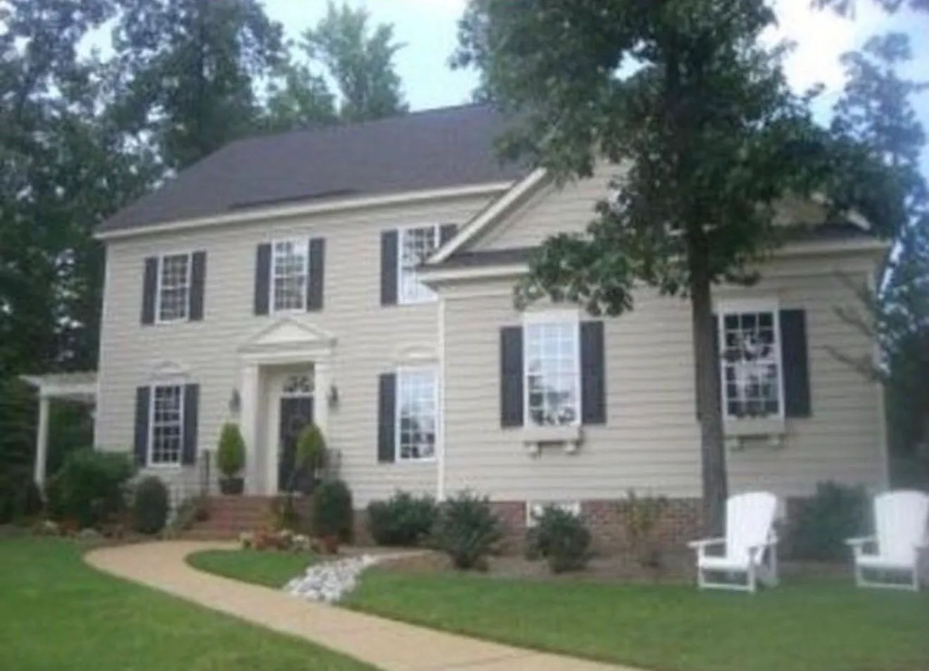 5 bed, 4.5 bath, 3656 sqft, $3,000 — Photo 1