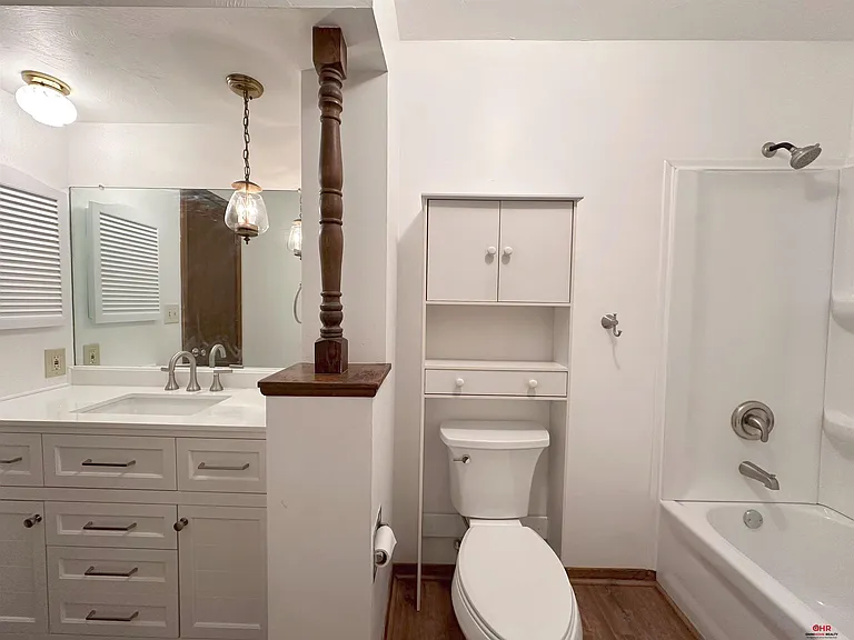 7130 Walker Ave — Photo 8
