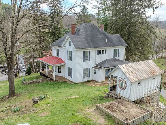 2nd image of 1932 Virginia Ave