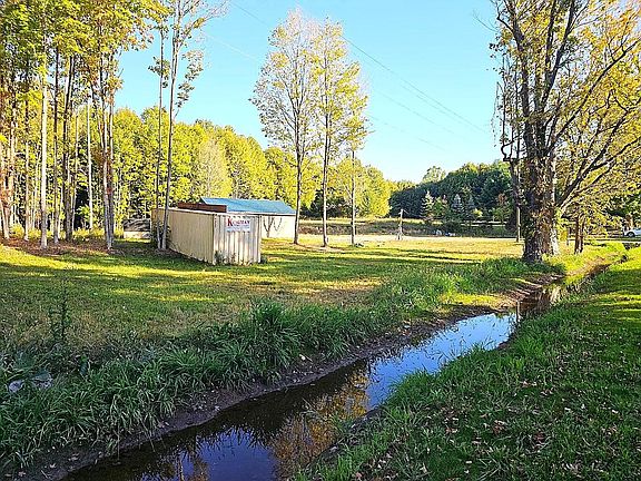 4th image of 369 County Road 665
