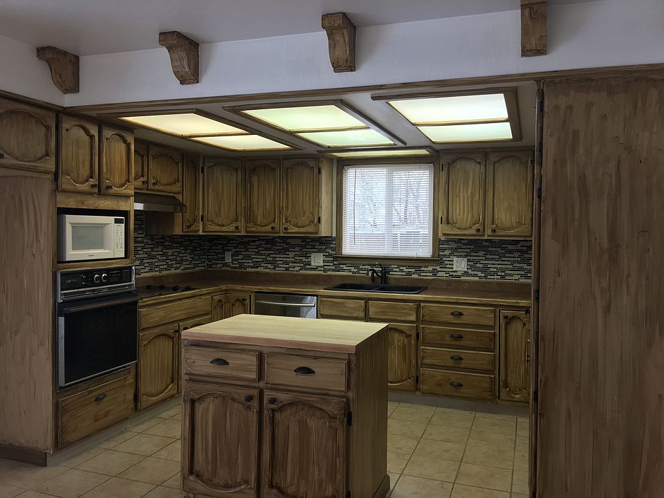 2nd image of 308 Leona Ave