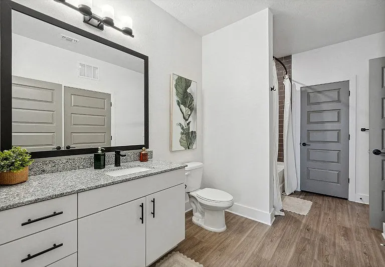 The Parian Luxury Apartments — Photo 63