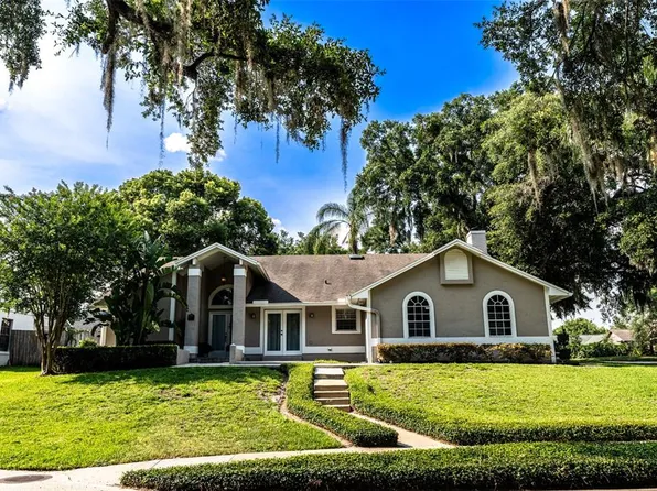 681 Greywood Dr, Altamonte Springs, FL 32701