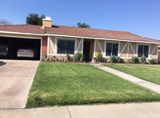 552 W El Molino St, Bloomington, CA 92316