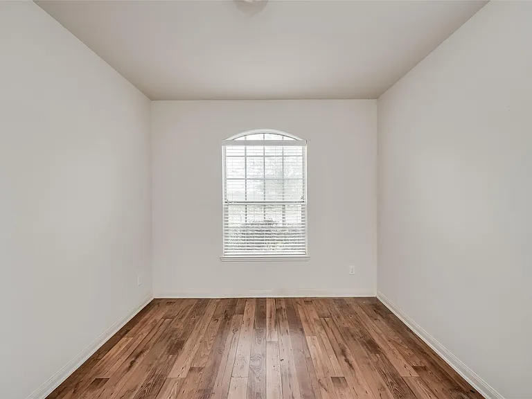 7106 Montclair Peak Ln — Photo 6