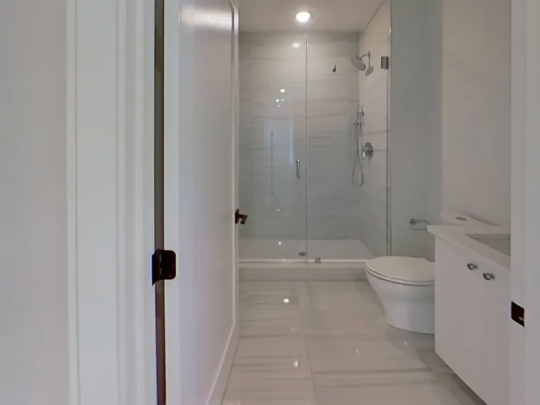 104-106 Warren St #3L — Photo 10