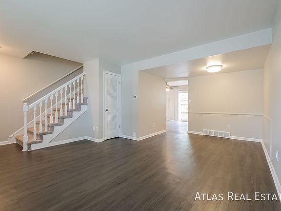 2nd image of 2565 Iris St
