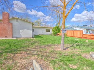 1234 Thomas St, Dos Palos, CA 93620