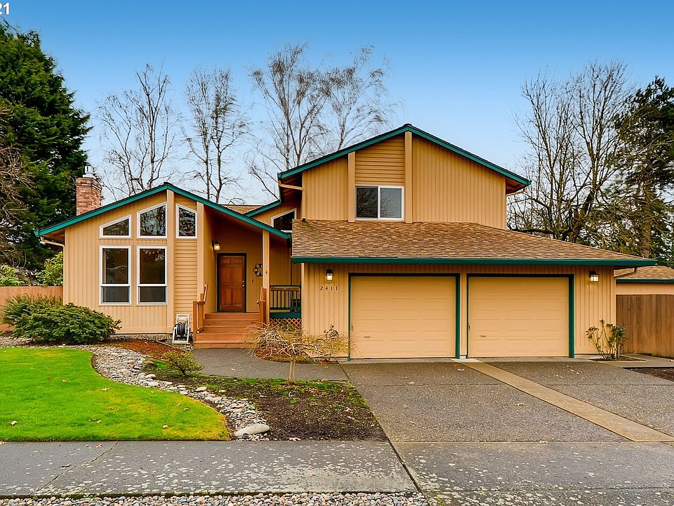 1st image of 2411 SE 152nd Ave