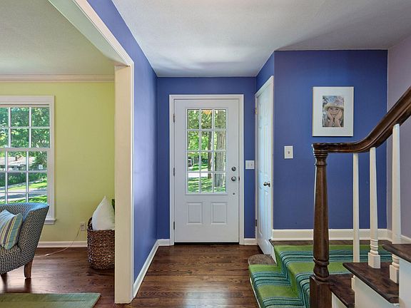 4th image of 5016 Oxford Ave
