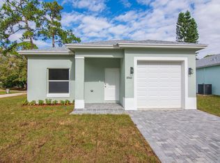 208 13th West Ln SW, Vero Beach, FL 32962