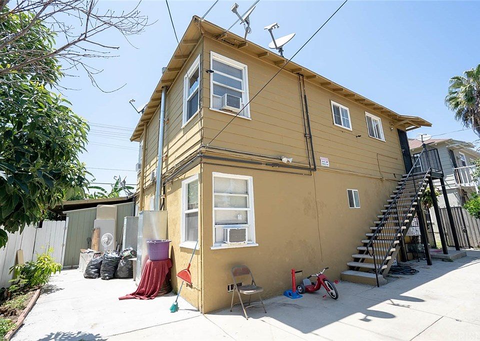 1st image of 6512 Hazeltine Ave
