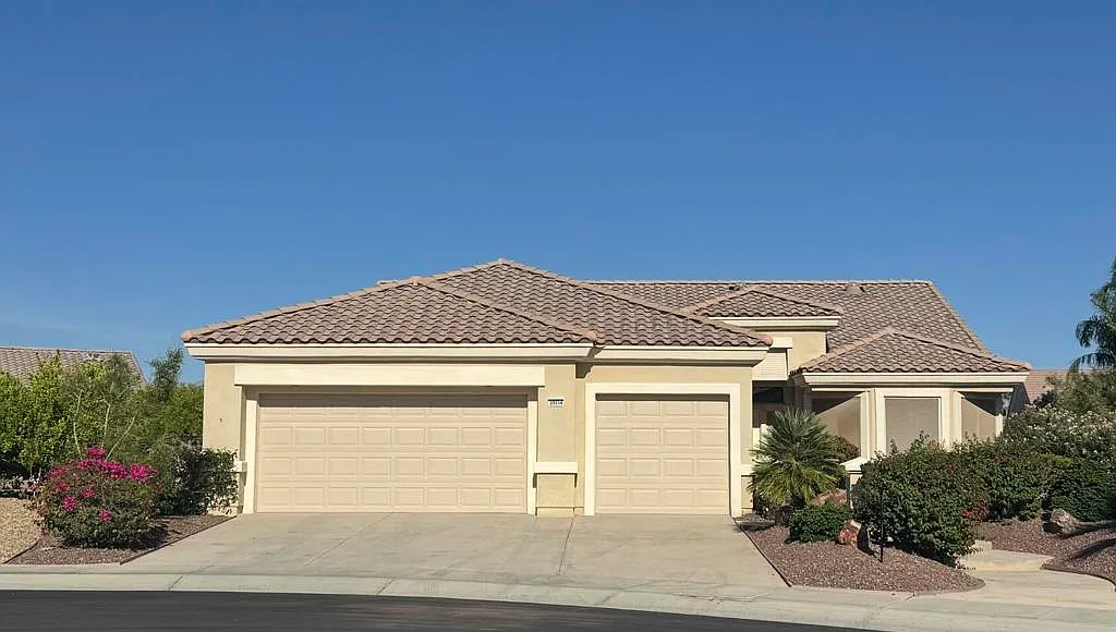 Building Photo - 39354 Falconwood Ct