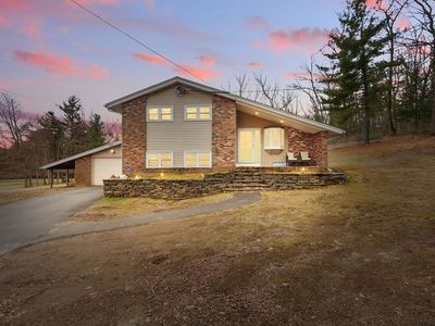 100 White Loaf Rd, Southampton, MA, 01073