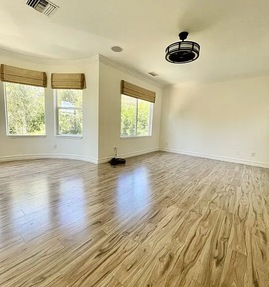 991 Deerhill Rd — Photo 11