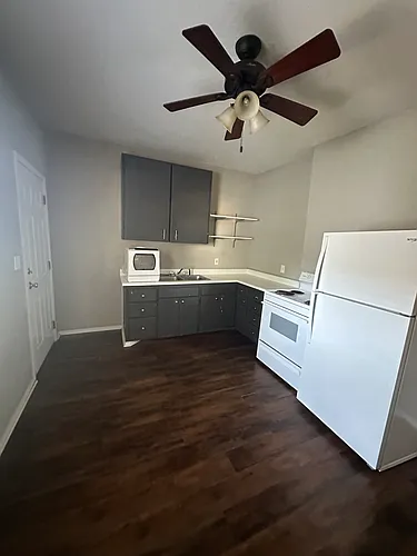 240 S Husband St #1 Photo 1
