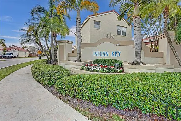 3436 Orinoco Ln — Photo 2