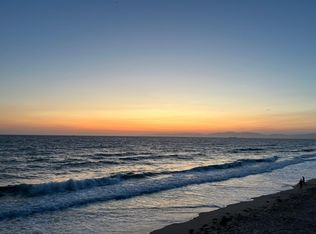 726 1st Pl, Hermosa Beach, CA 90254
