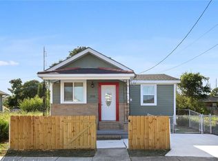 2720 Saint Anthony St, New Orleans, LA 70119