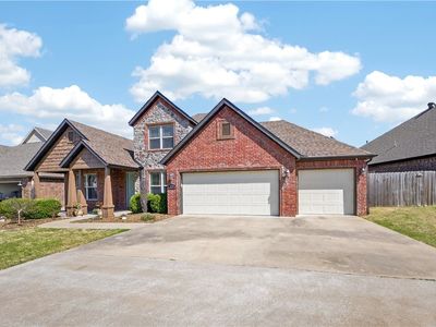 1008 Vista Bell Dr, Cave Springs, AR, 72718