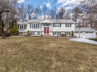 8 Pratt St, Billerica, MA 01821
