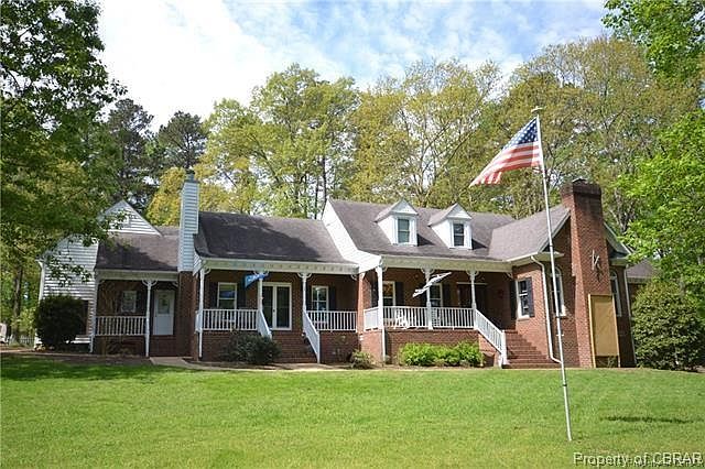 1st image of 569 Pine Crest Dr