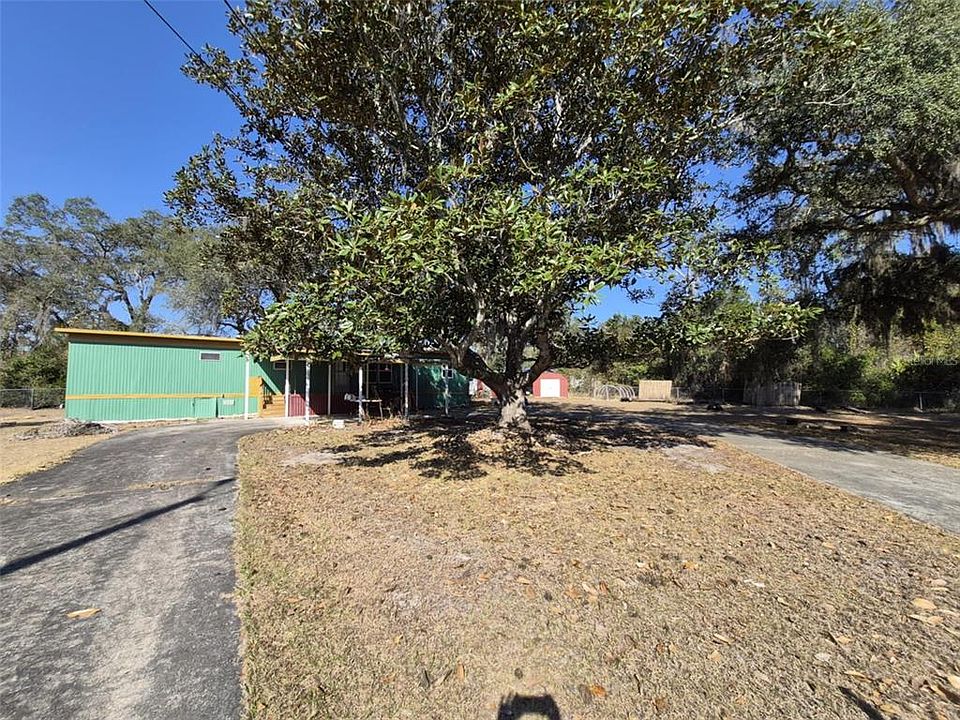 1st image of 18565 SE 24th Ln