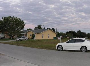 1827 48th St SW, Naples, FL 34116