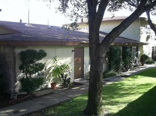 1226 Woodbury Ct, Upland, CA 91786