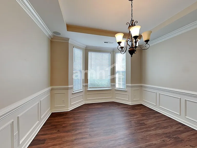 14605 Lyon Hill Ln — Photo 6