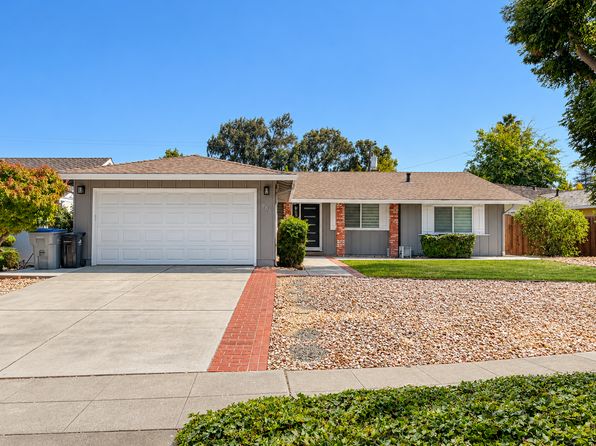 988 Twin Brook Dr