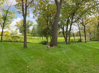 10409 34th Cir W, Minnetonka, MN 55305