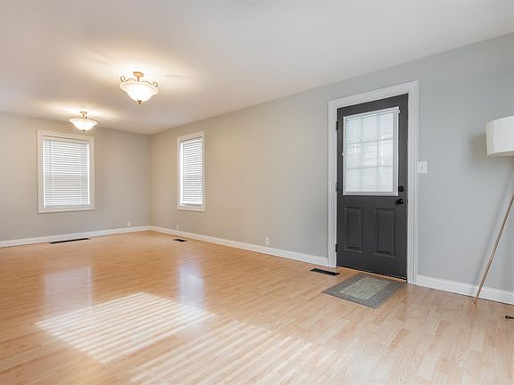5th image of 202 Hillenbrand Ave Lot 1
