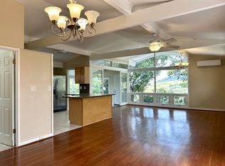 1558 Bertram St, Honolulu, HI 96816