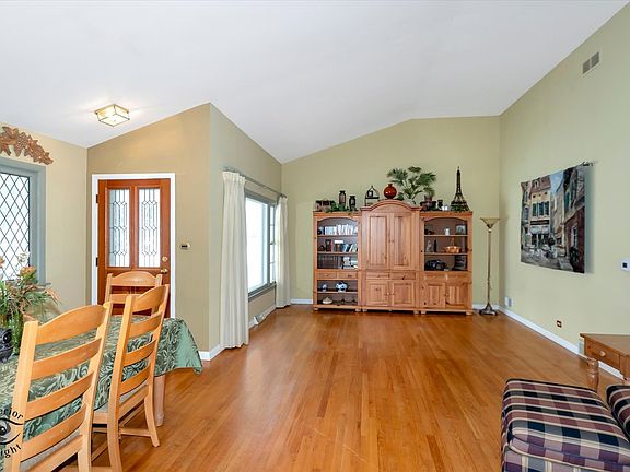 5th image of 12548 S Major Ave